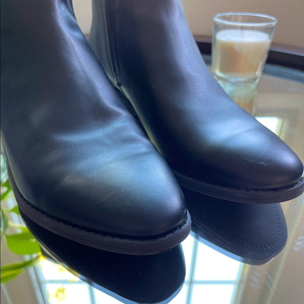 Dolce Vita Ankle Boots Leather Black Booties Block Heel comfortable Size 8.5 EUC - Picture 7 of 11